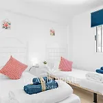 3x Bedroom With Heated Pool Og101 Διαμέρισμα