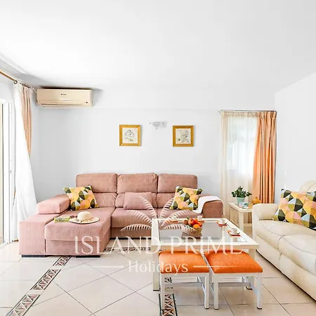 Appartamento 3x Bedroom With Heated Pool Og101