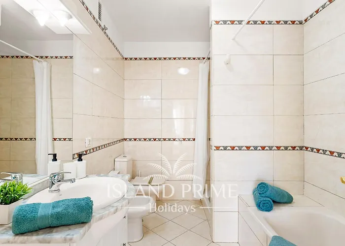 3x Bedroom With Heated Pool Og101